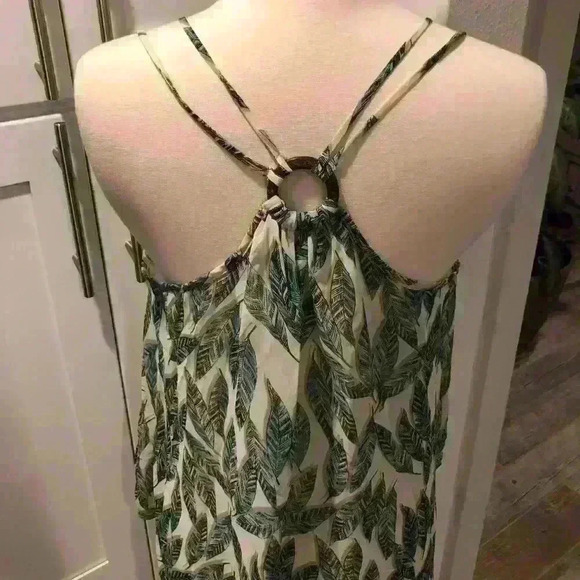 Forever 21 Sheer tank - Picture 4 of 4